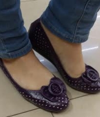 Купить туфли для девочки недорого