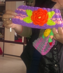 Вязаная повязка для девочки на голову с цветочком